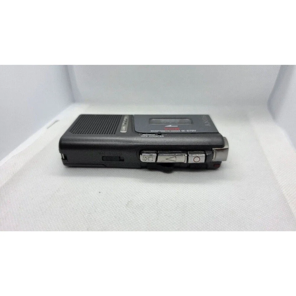 Sony this 670v